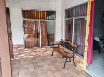 VENTA DE VILLA EN CONDOMINIO DON ROBERTO AMOBLADA