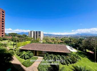 Escazu condo lujo en alquiler Condominio Monteplata $5.000 /380 mts., super vista!