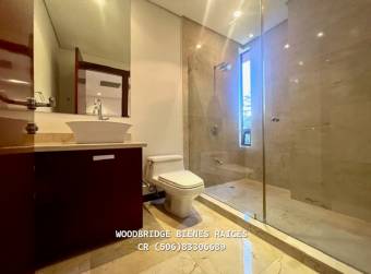 Escazu condo lujo en alquiler Condominio Monteplata $5.000 /380 mts., super vista!