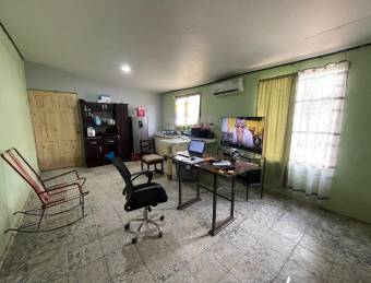  COMMERCIAL PREMISES AND APARTMENT FOR SALE IN EL ROBLE DE PUNTARENAS, $ 130,000, 3, Puntarenas, Puntarenas