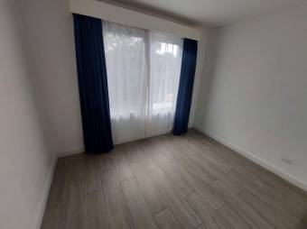 Se vende moderna casa en condominio de Ciudad Colon 26-764