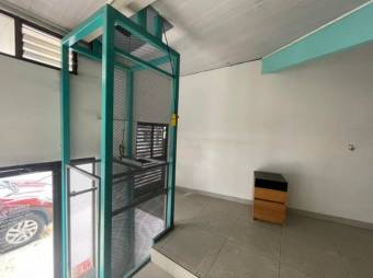 Se vende local comercial para inversión en Santo Domingo Heredia 26-161, ₡ 100,000,000, 2, Heredia, Santo Domingo