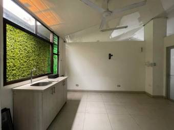 Se vende local comercial para inversión en Santo Domingo Heredia 26-161, ₡ 100,000,000, 2, Heredia, Santo Domingo