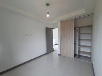 MLS-26-851 ALQUILER HERMOSA CASA DE 3 NIVELES SANTO DOMINGO HEREDIA