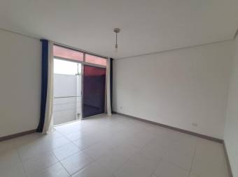 MLS-26-851 LS ALQUILER HERMOSA CASA DE 3 NIVELES SANTO DOMINGO HEREDIA