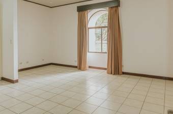 VENTA DE CASA CON PISCINA, ALAJUELA, OROTINA, HACIENDA VIEJA - 9605843