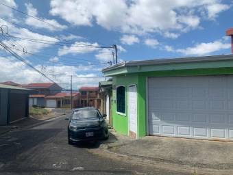 Se vende propiedad con 3 apartamentos en San Pablo heredia 25-1547, ₡ 157,500,000, 3, Heredia, San Pablo