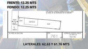Se venden casa y local con uso mixto en Ángeles Heredia 25-1652
