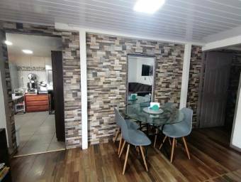 Se vende propiedad con 1499m2 en Santo Domingo Heredia 25-632