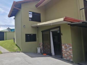 Se vende propiedad con 1499m2 en Santo Domingo Heredia 25-632