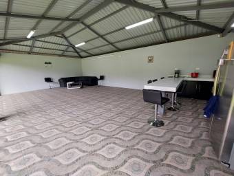 Se vende finca de 2,456m2 en Concepción de Heredia 26-434