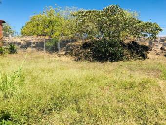 Se vende lote de 1,493m2 en mercedes de Heredia 25-989