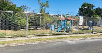 Se vende lote de 1,493m2 en mercedes de Heredia 25-989