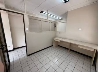 Oficina/ Local San Antonio de Belén centro, agua incluida