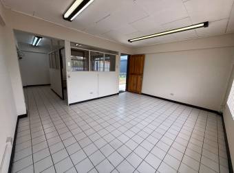 Oficina/ Local San Antonio de Belén centro, agua incluida