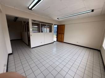 Oficina/ Local San Antonio de Belén centro, agua incluida