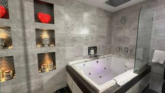 Se vende moderna casa en condominio de San Rafael Escazú 26-655