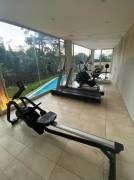 Se vende moderna casa en condominio de San Antonio de Escazú 26-353