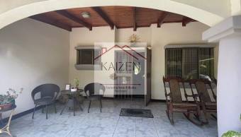 VENTA DE CASA l SAN JUAN, SANTA BÁRBARA, HEREDIA l PRECIO NEGOCIABLE.