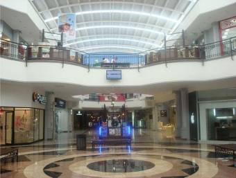 ¡Oportunidad de Inversión! Vendemos dos Locales en uno en el Centro Comercial Paseo de las Flores He, $ 600,000, 2, Heredia, Heredia