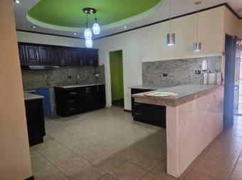 HEREDIA MERCEDES NORTE VENDO CASA $315.000