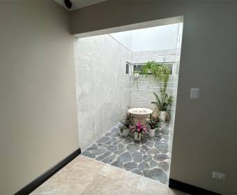 1-level house for sale in Bello Horizonte, Escazú 1-level house for sale in Bello Horizonte, Escazú