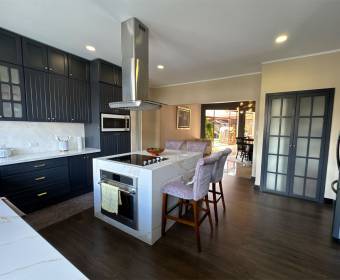 1-level house for sale in Bello Horizonte, Escazú 1-level house for sale in Bello Horizonte, Escazú