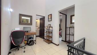 MLS-26-945 VENTA HERMOSA CASA CURRIDABAT SAN JOSE