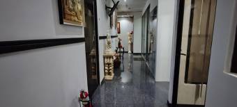 MLS-26-27 LS VENTA EDIFICIO COMERCIAL CON APARTAMENTO Y LOCALES HEREDIA CENTRO