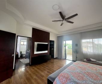 5 bedroom house for sale in La Guacima, Veredas del Arroyo condominium