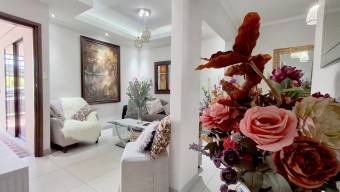 Se alquila espaciosa casa en Curridabat de San José 26-927