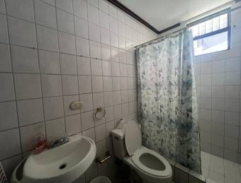 VENTA DE CASA l SAN VICENTE l MORAVIA l PRECIO NEGOCIABLE.