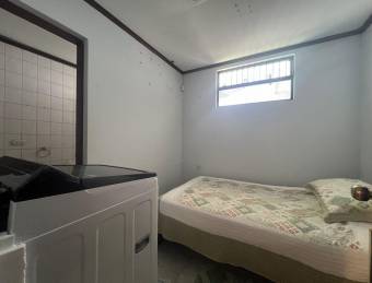 VENTA DE CASA l SAN VICENTE l MORAVIA l PRECIO NEGOCIABLE.