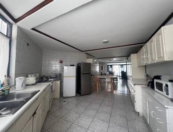 VENTA DE CASA l SAN VICENTE l MORAVIA l PRECIO NEGOCIABLE.