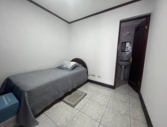 VENTA DE CASA l SAN VICENTE l MORAVIA l PRECIO NEGOCIABLE.