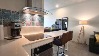 Se alquila moderno apartamento amoblado en URBN Escalante 26-842