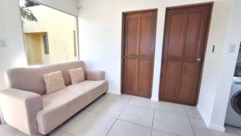 Se alquila espacioso apartamento en Freses de Curridabat 26-870