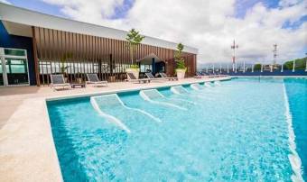 Se alquila moderno apartamento en condominio de Tibás San José 26-800
