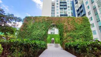 Se alquila moderno apartamento en condominio de Tibás San José 26-800