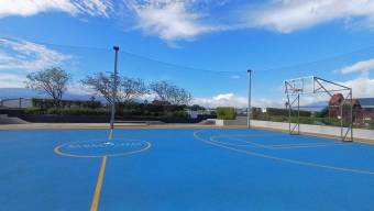 Se alquila moderno apartamento en condominio de Tibás San José 26-800