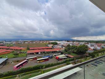 Se alquila moderno apartamento amoblado en condominio Altamira 26-546