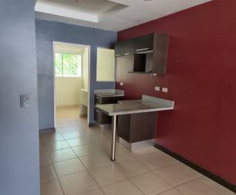 Apartment for sale in Bellavista Condominium, Alajuelita, San José. Bank-owned property.