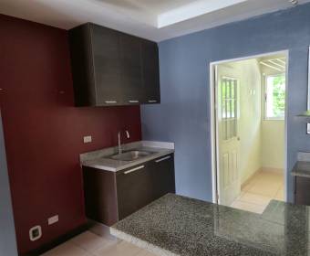 Apartment for sale in Bellavista Condominium, Alajuelita, San José. Bank-owned property.