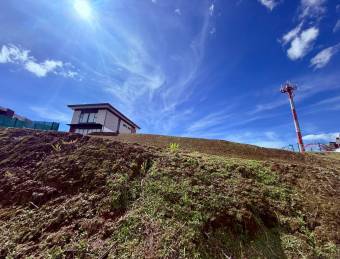 Venta de lote en Condiminio, Tres Rios, Cartago #26-894