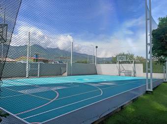 Modern Apartment in San Sebastián, San José