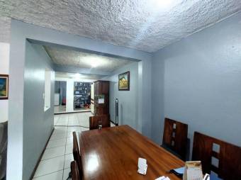 Se vende espaciosa casa de 2 plantas en Hatillo 2 San José 25-1895