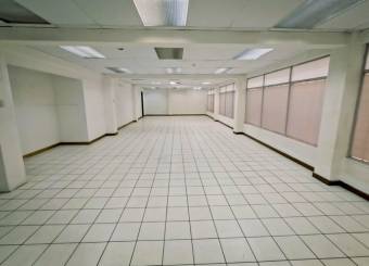 Se vende espacioso edificio en Carmen de San José 25-504, $ 1,850,000, 26, San José, San José