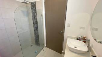 Se vende moderna casa con patio en condominio de Ulloa Heredia 26-733 Se vende moderna casa con patio en condominio de Ulloa Heredia 26-733