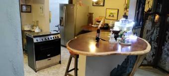 Se alquila casa amoblada en San Rafael Escazú 25-165