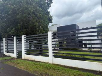 MODERN HOUSE FOR SALE, ALAJUELA, OROTINA CENTER 